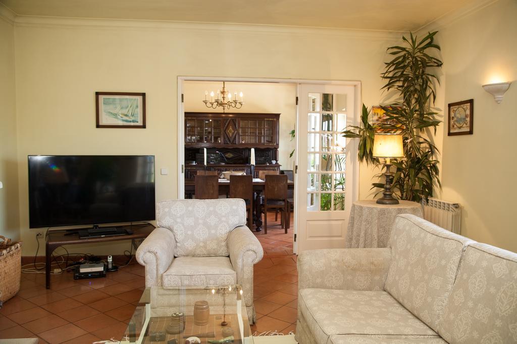 Sunshine Guest House Foz do Arelho Buitenkant foto